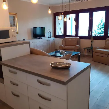 Cordelia 4 Apartamento